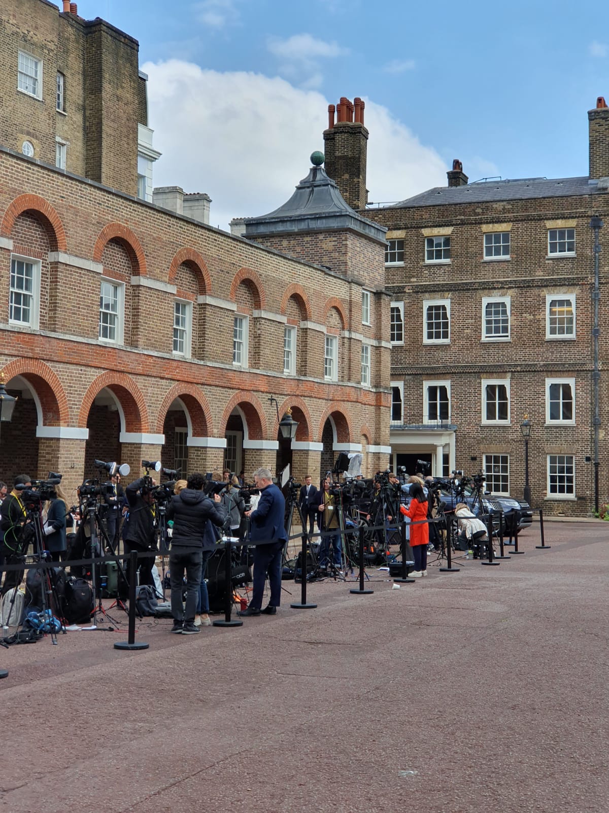 The media outside the UK-EU Summit